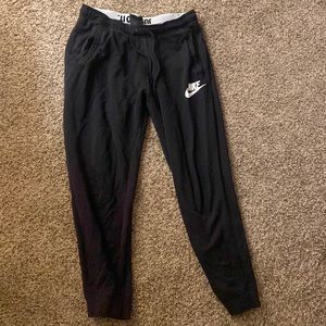 Nike Joggers